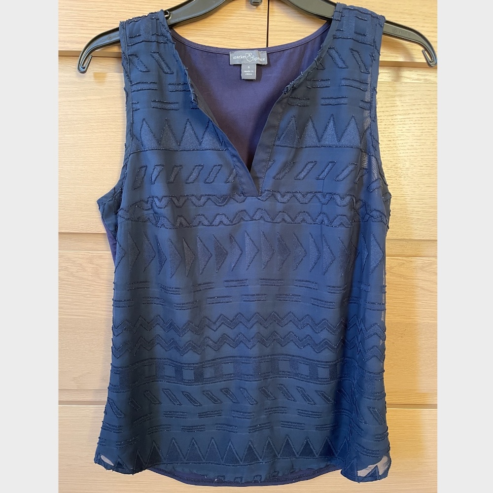 Market & Spruce Ezide Textured Print Top